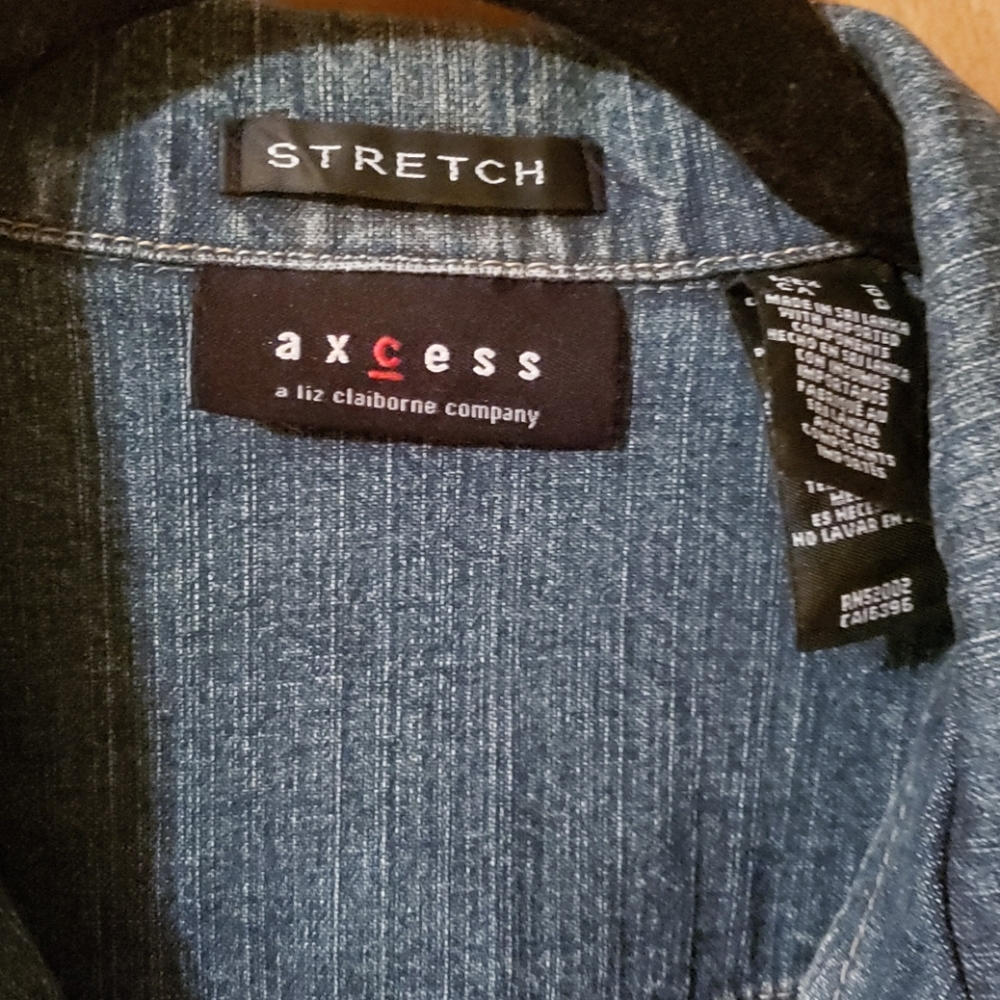 Jean jacket - Picture 2 of 3